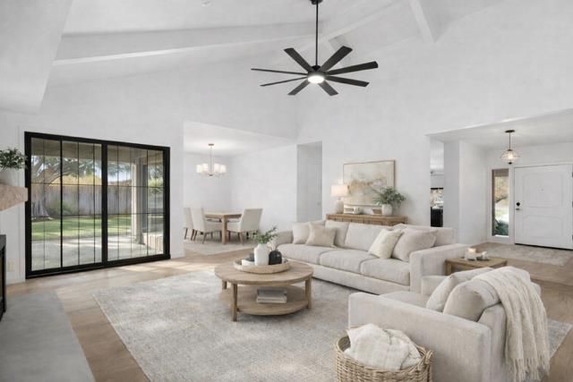 1095 W Sierra Avenue, Fresno, CA 93711