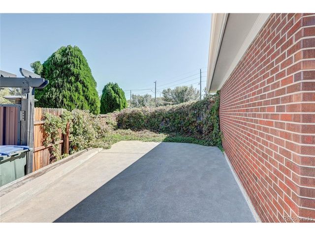 10434 Downing St, Northglenn, CO 80233