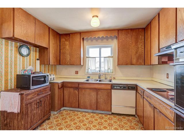 10434 Downing St, Northglenn, CO 80233