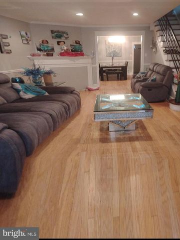 120 W GODFREY AVE, Philadelphia, PA 19120