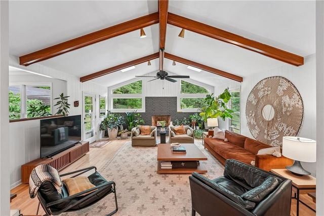 2118 Skytop Drive, Stone Mountain, GA 30087