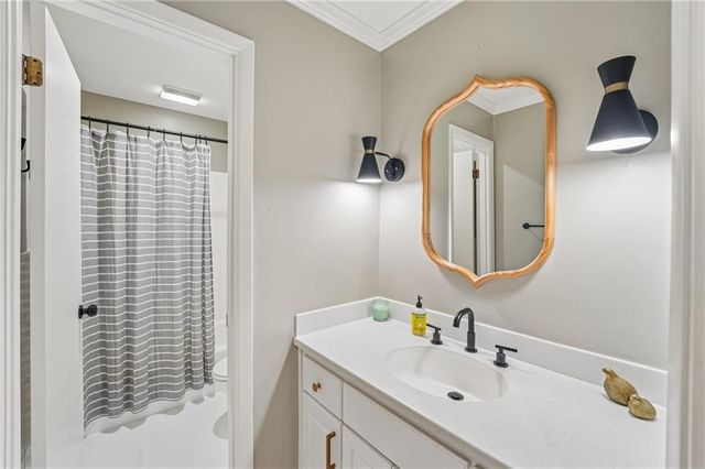 2118 Skytop Drive, Stone Mountain, GA 30087