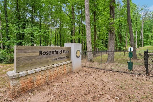 2118 Skytop Drive, Stone Mountain, GA 30087