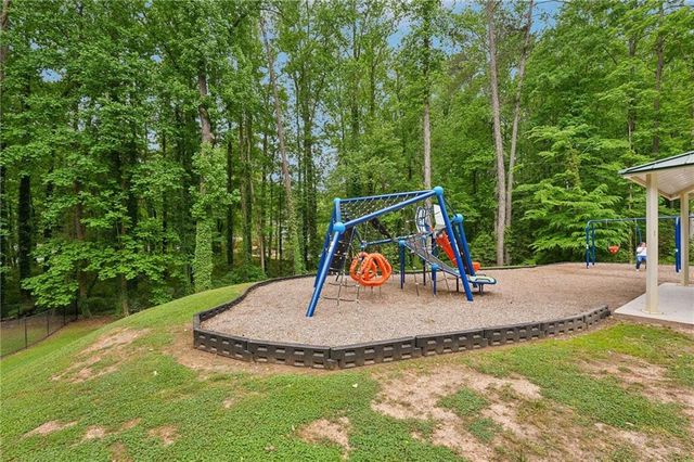 2118 Skytop Drive, Stone Mountain, GA 30087