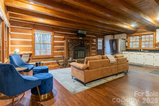 16 Rocky Glen Trail, Black Mountain, NC 28711