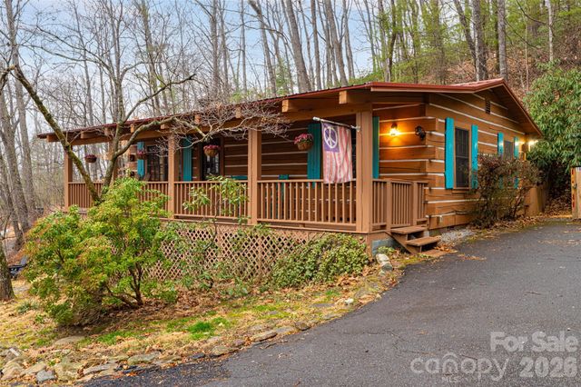 16 Rocky Glen Trail, Black Mountain, NC 28711