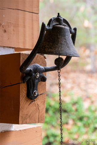 16 Rocky Glen Trail, Black Mountain, NC 28711