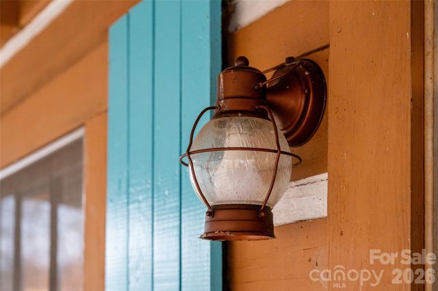 16 Rocky Glen Trail, Black Mountain, NC 28711