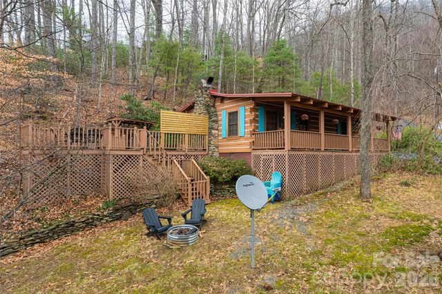 16 Rocky Glen Trail, Black Mountain, NC 28711