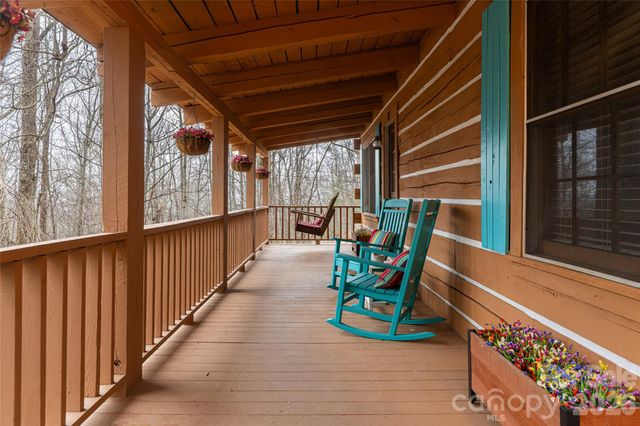 16 Rocky Glen Trail, Black Mountain, NC 28711