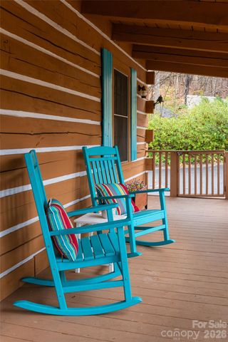 16 Rocky Glen Trail, Black Mountain, NC 28711