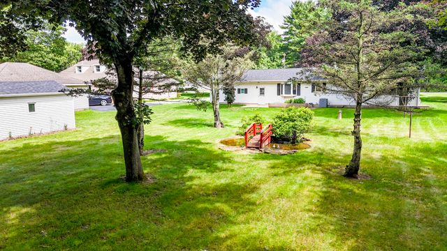 7032 W Red Apple Drive, Michigan City, IN 46360