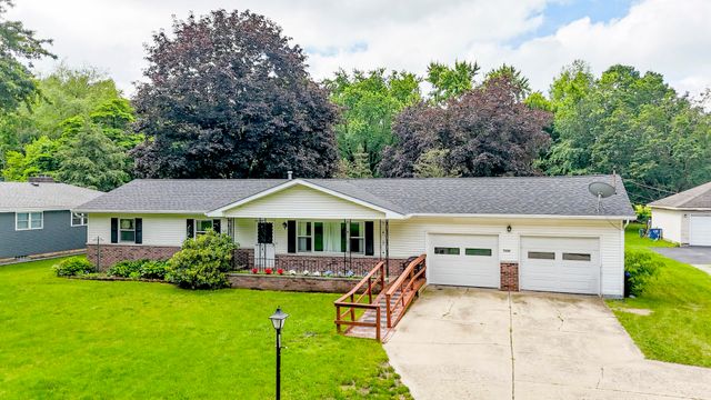 7032 W Red Apple Drive, Michigan City, IN 46360