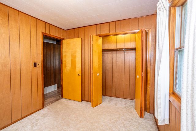 7032 W Red Apple Drive, Michigan City, IN 46360