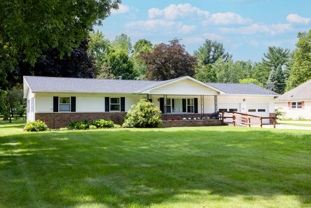 7032 W Red Apple Drive, Michigan City, IN 46360