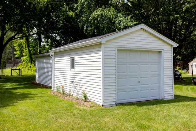7032 W Red Apple Drive, Michigan City, IN 46360