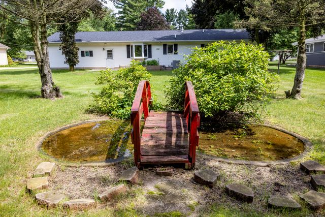 7032 W Red Apple Drive, Michigan City, IN 46360