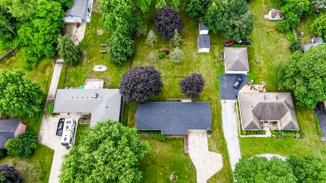7032 W Red Apple Drive, Michigan City, IN 46360