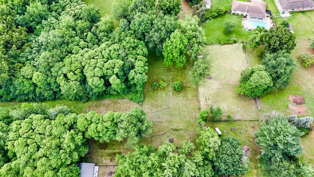 7032 W Red Apple Drive, Michigan City, IN 46360