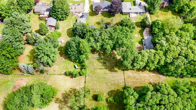 7032 W Red Apple Drive, Michigan City, IN 46360