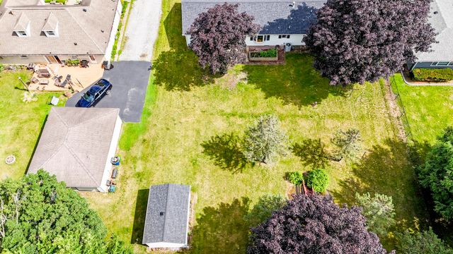 7032 W Red Apple Drive, Michigan City, IN 46360