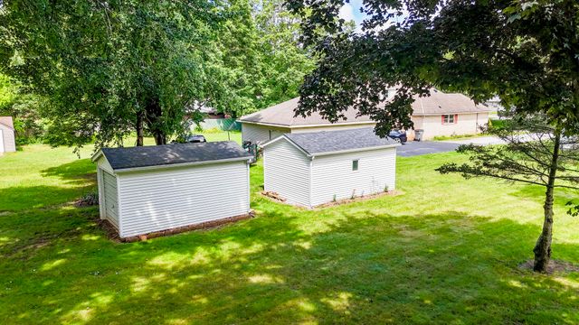 7032 W Red Apple Drive, Michigan City, IN 46360