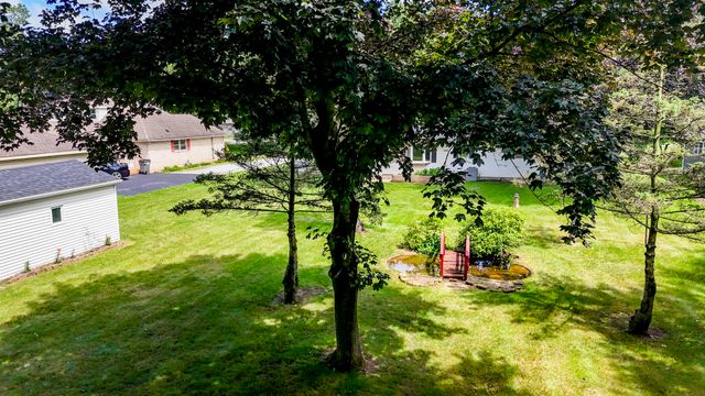 7032 W Red Apple Drive, Michigan City, IN 46360