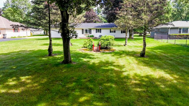 7032 W Red Apple Drive, Michigan City, IN 46360