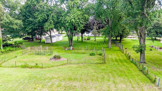 7032 W Red Apple Drive, Michigan City, IN 46360