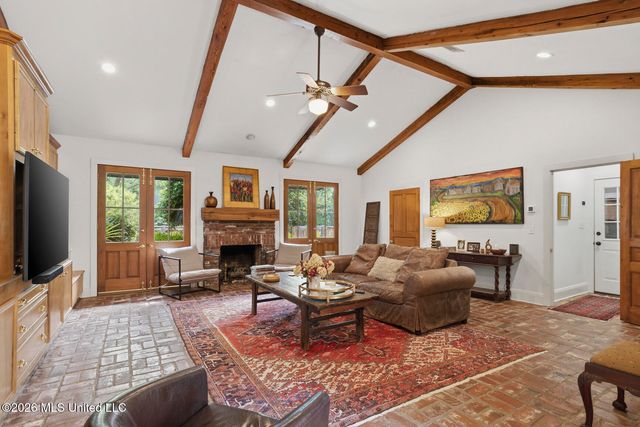 203 Persimmon Hill, Ridgeland, MS 39157