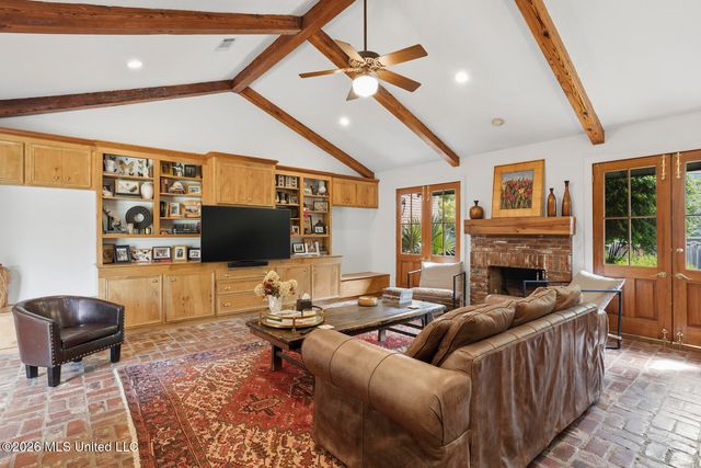 203 Persimmon Hill, Ridgeland, MS 39157