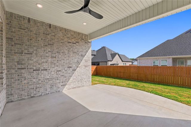 311 Morgan Street, Centerton, AR 72719
