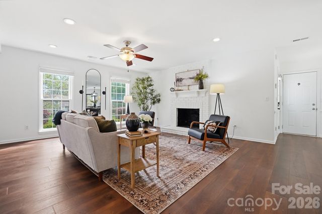 8912 Danson Drive, Charlotte, NC 28277