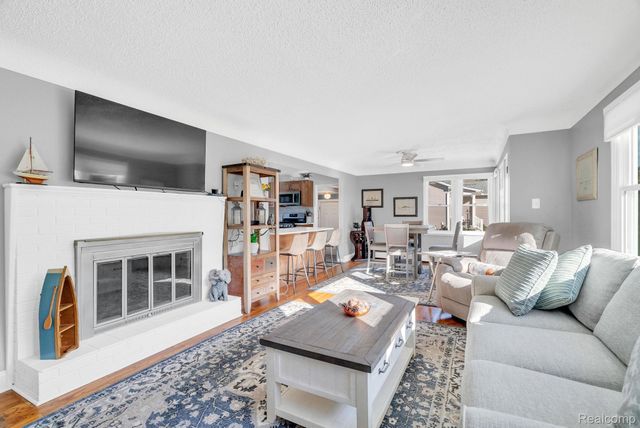 5548 Bar-Milvian, Lexington Village, MI 48450