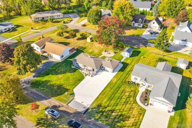 5548 Bar-Milvian, Lexington Village, MI 48450