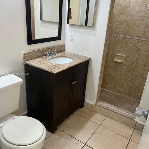 15272 SW 46th Ln HR-66, Miami, FL 33185
