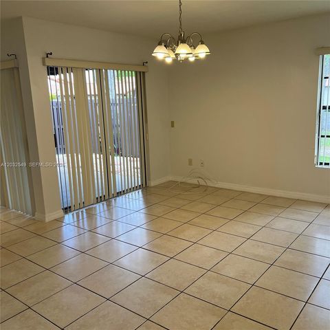 15272 SW 46th Ln HR-66, Miami, FL 33185