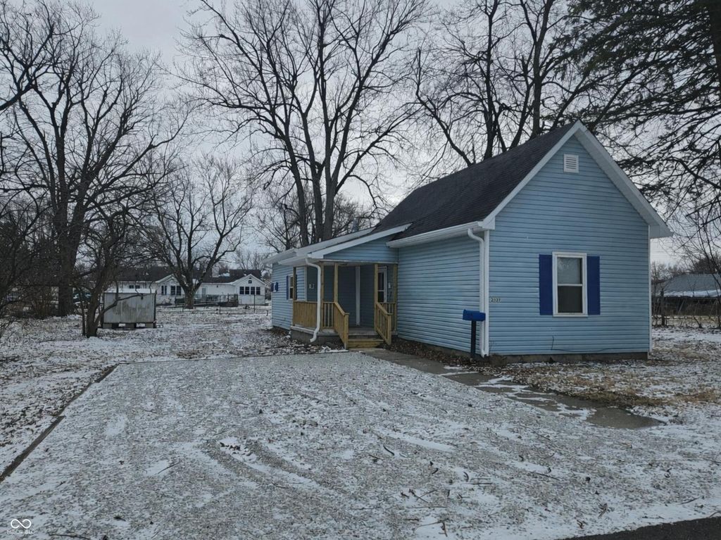 2327 N F Street, Elwood, IN 46036