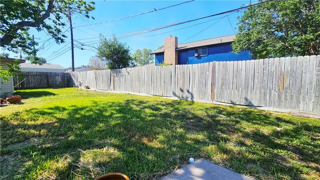4702 Coventry Lane, Corpus Christi, TX 78411