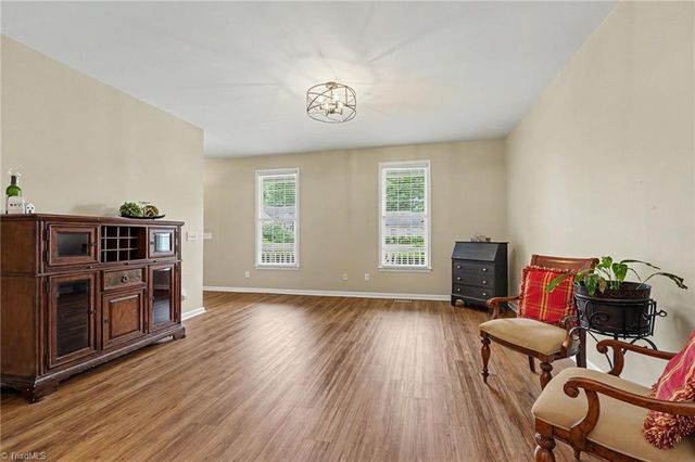 3116 Southhampton Drive, Jamestown, NC 27282
