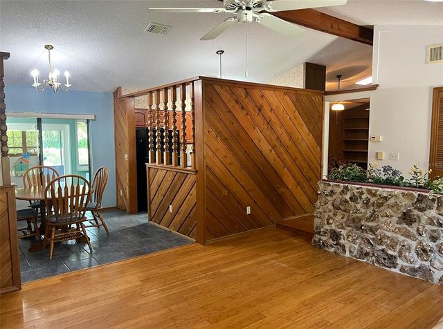 825 N 3RD AVENUE, Deltona, FL 32725