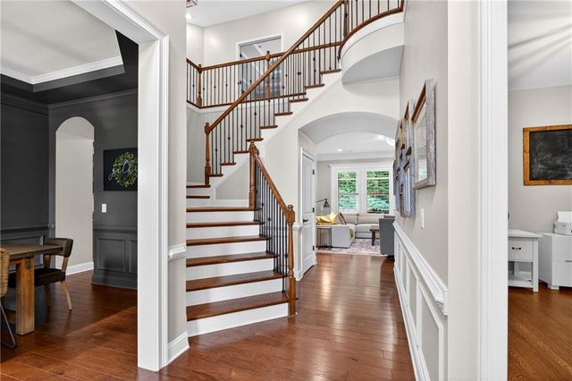 5548 Farmside Way, Johns Creek, GA 30022