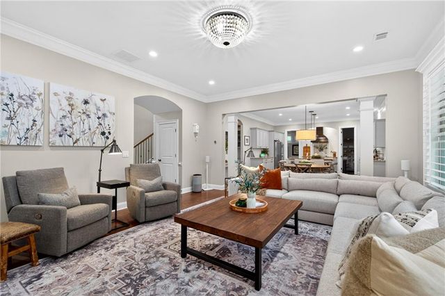5548 Farmside Way, Johns Creek, GA 30022