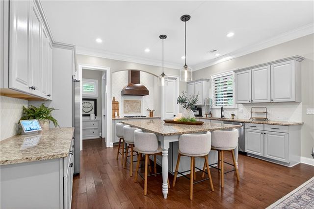 5548 Farmside Way, Johns Creek, GA 30022