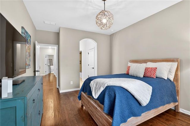 5548 Farmside Way, Johns Creek, GA 30022