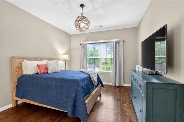 5548 Farmside Way, Johns Creek, GA 30022
