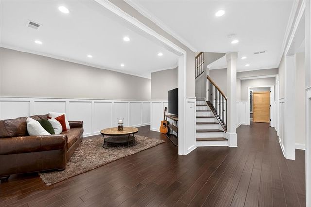 5548 Farmside Way, Johns Creek, GA 30022