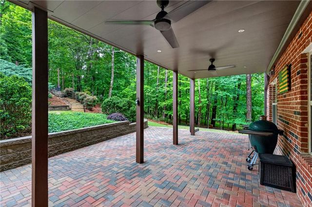 5548 Farmside Way, Johns Creek, GA 30022