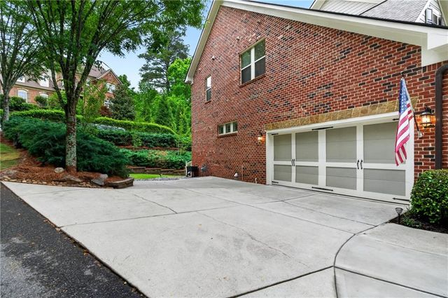 5548 Farmside Way, Johns Creek, GA 30022