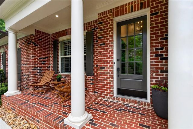 5548 Farmside Way, Johns Creek, GA 30022
